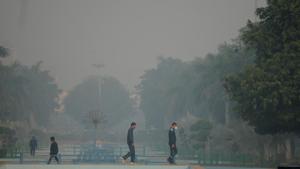 More than half of India’s coal-fired power plant units ordered to retrofit equipment to curb air pollution are already set to miss the deadline.(HT Photo) More than half of India’s coal-fired power plant units ordered to retrofit equipment to curb air pollution are already set to miss the deadline.(HT Photo)