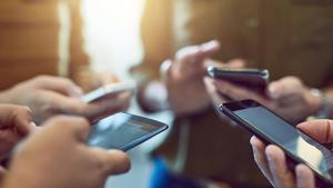 Bajaj Finserv allows you to convert your purchases into bite-sized monthly instalments without paying a single penny over and above the product price.(istock) Bajaj Finserv allows you to convert your purchases into bite-sized monthly instalments without paying a single penny over and above the product price.(istock)