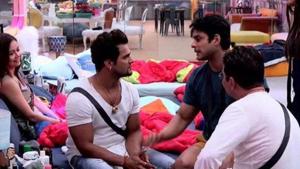 Khesari Lal Yadav talks about Sidharth Shukla and how the show’s format brings the ‘devil’ out.(Colors) Khesari Lal Yadav talks about Sidharth Shukla and how the show’s format brings the ‘devil’ out.(Colors)