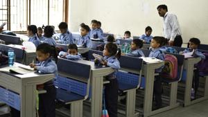 Government-run primary and upper primary school English teachers will undergo the online course on spoken English. (Representational image)(HT) Government-run primary and upper primary school English teachers will undergo the online course on spoken English. (Representational image)(HT)