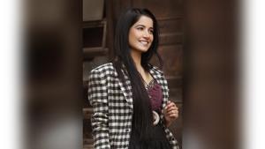 Sources close to Raine have revealed that the actress is in talks with few big directors in Bollywood.