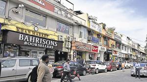 A view of Khan Market in New Delhi.(Raj K Raj/HT PHOTO) A view of Khan Market in New Delhi.(Raj K Raj/HT PHOTO)