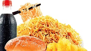 Nearly 4% of the one lakh food and beverage samples analysed by the states and Union Territories last year were unsafe(HT Photo) Nearly 4% of the one lakh food and beverage samples analysed by the states and Union Territories last year were unsafe(HT Photo)