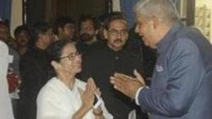 Banerjee has been raising the ‘Jai Bangla’ slogan at public meetings ever since she moved the Centre to rename the state ‘Bangla’.(Samir Jana/HT Photo) Banerjee has been raising the ‘Jai Bangla’ slogan at public meetings ever since she moved the Centre to rename the state ‘Bangla’.(Samir Jana/HT Photo)