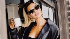 Model Hailey Bieber rocks a retro flipped out ponytail.(Instagram) Model Hailey Bieber rocks a retro flipped out ponytail.(Instagram)