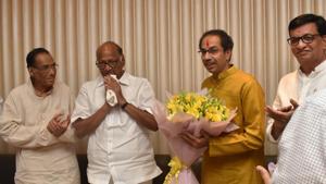 Shiv Sena chief Uddhav Thackeray and NCP chief Sharad Pawar during meeting of Shiv Sena , NCP and Congress alliance at Trident hotel, BKC in Mumbai, on Tuesday, November 26, 2019.(HT Photo)