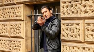 Vidyut Jammwal returns as an action hero in Commando 3. Vidyut Jammwal returns as an action hero in Commando 3.