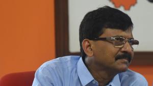 Shiv Sena’s Sanjay Raut wrote in his newspaper coloumn that overconfidence destroyed former Chief Minister Devendra Fadnavis.(HT Photo) Shiv Sena’s Sanjay Raut wrote in his newspaper coloumn that overconfidence destroyed former Chief Minister Devendra Fadnavis.(HT Photo)