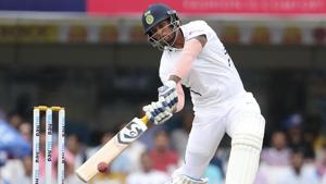 India's Umesh Yadav bats during the second day of third and last cricket test match.(AP) India's Umesh Yadav bats during the second day of third and last cricket test match.(AP)