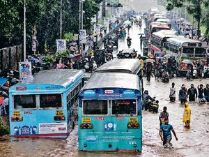 Nature strikes back: Floods in Dadar TT circle in Mumbai on September 4, 2019.(Pratik Chorge/HT Photo) Nature strikes back: Floods in Dadar TT circle in Mumbai on September 4, 2019.(Pratik Chorge/HT Photo)