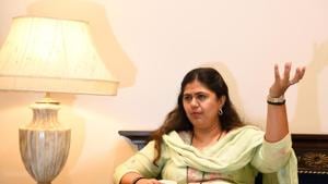 Munde has inherited her father’s political constituency and large following among the Vanjaris, who fall within the larger OBC community ( they get separate reservation under the Nomadic Tribes category in Maharashtra).(Satish Bate/HT Photo) Munde has inherited her father’s political constituency and large following among the Vanjaris, who fall within the larger OBC community ( they get separate reservation under the Nomadic Tribes category in Maharashtra).(Satish Bate/HT Photo)