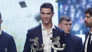 Juventus' Cristiano Ronaldo poses with the trophy for best Italian Serie A player.(AP) Juventus' Cristiano Ronaldo poses with the trophy for best Italian Serie A player.(AP)