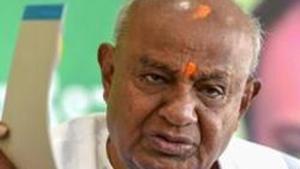 Former Prime Minister and JD(S) chief HD Deve Gowda addresses a press conference in Bengaluru.(File photo: PTI) Former Prime Minister and JD(S) chief HD Deve Gowda addresses a press conference in Bengaluru.(File photo: PTI)