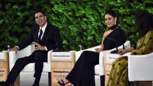 Akshay Kumar, Kareena Kapoor at the Hindustan Times Leadership Summit in New Delhi. (Photo by Ajay Aggarwal/ Hindustan Times)(Ajay Aggarwal/HT PHOTO)