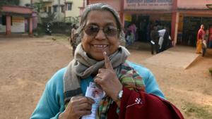 Elderly woman showing mark of indelible ink after casting her vote at a polling booth during the second phase of Jharkhand Assembly elections at Karge village in Ranchi.(ANI Photo)