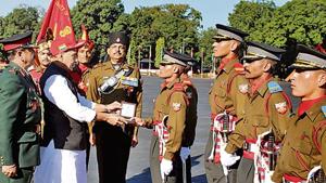Defence minister Rajnath Singh presents medals to cadets during passing out parade of Indian Military Academy in Dehradun.(ANI) Defence minister Rajnath Singh presents medals to cadets during passing out parade of Indian Military Academy in Dehradun.(ANI)