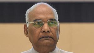 President Ramnath Kovind met his old friend Birabhadra Singh after 13 years in Odisha.(HT PHOTO.) President Ramnath Kovind met his old friend Birabhadra Singh after 13 years in Odisha.(HT PHOTO.)