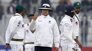 Pakistan vs Sri Lanka, 1st Test, Day 3(AP) Pakistan vs Sri Lanka, 1st Test, Day 3(AP)