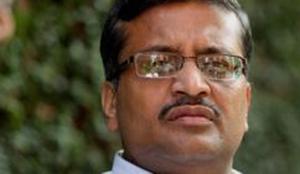 Senior IAS officer Ashok Khemka(PTI File) Senior IAS officer Ashok Khemka(PTI File)