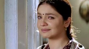 Pooja Bhatt played her grandmother Shirin Nanabhai Bhatt in Zakhm. Pooja Bhatt played her grandmother Shirin Nanabhai Bhatt in Zakhm.