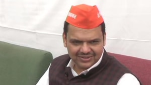 Former chief minister Devendra Fadnavis was among those who wore the cap with the Hindutva ideologue Veer Savarkar’s name on it at the start winter session of Maharashtra assembly session on Monday, Dec 16, 2019.(ANI / Twitter) Former chief minister Devendra Fadnavis was among those who wore the cap with the Hindutva ideologue Veer Savarkar’s name on it at the start winter session of Maharashtra assembly session on Monday, Dec 16, 2019.(ANI / Twitter)