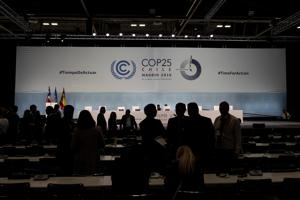 Negotiators from almost 200 nations planned to gather for a final time at the U.N. climate meeting in Madrid early Sunday, December 15th.(AP)