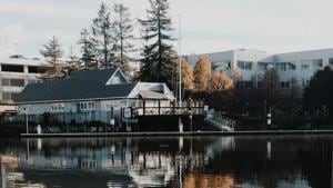 Having a home by a star architect is amazing, until you try to sell it. (REPRESENTATIONAL IMAGE)(Unsplash) Having a home by a star architect is amazing, until you try to sell it. (REPRESENTATIONAL IMAGE)(Unsplash)