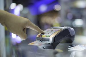 Payment by credit card(Getty Images/iStockphoto) Payment by credit card(Getty Images/iStockphoto)