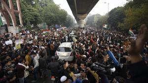People took out to streets in large numbers to protest against the new citizenship law, which was recently passed in both houses of the parliament, at Jamia Millia Islamia University, in New Delhi, India, on Friday, December 20, 2019.(Burhaan Kinu/ Hindustan Times photo) People took out to streets in large numbers to protest against the new citizenship law, which was recently passed in both houses of the parliament, at Jamia Millia Islamia University, in New Delhi, India, on Friday, December 20, 2019.(Burhaan Kinu/ Hindustan Times photo)