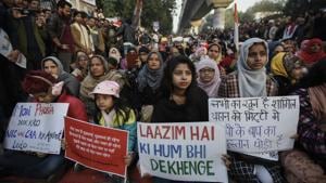 Eight districts in Uttar Pradesh have begun the process of recovering damages caused during violent protests against the new citizenship law last week.(Burhaan Kinu/HT PHOTO) Eight districts in Uttar Pradesh have begun the process of recovering damages caused during violent protests against the new citizenship law last week.(Burhaan Kinu/HT PHOTO)