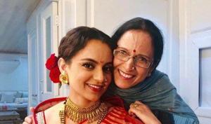 Kangana Ranaut poses with mom Asha.