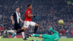 Soccer Football - Premier League - Manchester United v Newcastle United - Old Trafford, Manchester, Britain - December 26, 2019 Manchester United's Anthony Martial scores their fourth goal REUTERS/Phil Noble(REUTERS) Soccer Football - Premier League - Manchester United v Newcastle United - Old Trafford, Manchester, Britain - December 26, 2019 Manchester United's Anthony Martial scores their fourth goal REUTERS/Phil Noble(REUTERS)