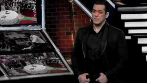 Salman Khan listens to participants on Bigg Boss 13.(Twitter) Salman Khan listens to participants on Bigg Boss 13.(Twitter)