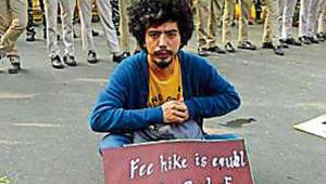 JNU students have been protesting since October 28 this year.(HT file) JNU students have been protesting since October 28 this year.(HT file)