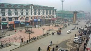A view of the roads in Srinagar(PTI) A view of the roads in Srinagar(PTI)