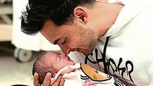 Aayush Sharma welcomed his daughter only last week. Aayush Sharma welcomed his daughter only last week.
