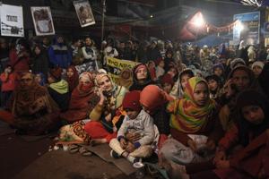 ‘Next time, please call us to the studio instead of the maulvis that you always do,’ say the women of Shaheen Bagh(Burhaan Kinu/HT PHOTO) ‘Next time, please call us to the studio instead of the maulvis that you always do,’ say the women of Shaheen Bagh(Burhaan Kinu/HT PHOTO)