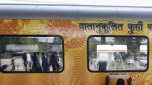 The Mumbai-Ahmedabad Tejas Express is Railways’ second privately-operated train, with the first operating on the Delhi-Lucknow route.(HT File Photo)