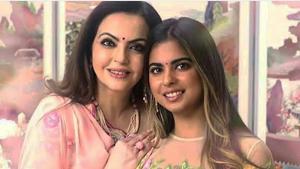 Nita Ambani and Isha Ambani Piramal serve as inspiration in traditional fashion.(Instagram/ nitaambani9) Nita Ambani and Isha Ambani Piramal serve as inspiration in traditional fashion.(Instagram/ nitaambani9)