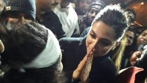 Deepika Padukone visits Jawaharlal Nehru University (JNU) in New Delhi.(IANS) Deepika Padukone visits Jawaharlal Nehru University (JNU) in New Delhi.(IANS)