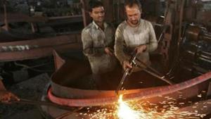 Economic activity in India slowed substantially in 2019, with the deceleration most pronounced in the manufacturing and agriculture sectors, according to the World Bank.(REUTERS / Representational Photo) Economic activity in India slowed substantially in 2019, with the deceleration most pronounced in the manufacturing and agriculture sectors, according to the World Bank.(REUTERS / Representational Photo)