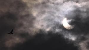 Partial solar eclipse seen from Nehru Plantorium. in Mumbai, on December 26, 2019.(HT Photo) Partial solar eclipse seen from Nehru Plantorium. in Mumbai, on December 26, 2019.(HT Photo)