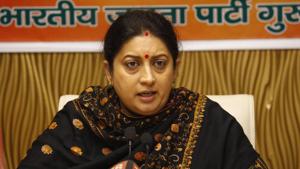 Union minister Smriti Irani took to twitter and said the Left party’s design in JNU is unmasked(Yogendra Kumar/HT PHOTO) Union minister Smriti Irani took to twitter and said the Left party’s design in JNU is unmasked(Yogendra Kumar/HT PHOTO)