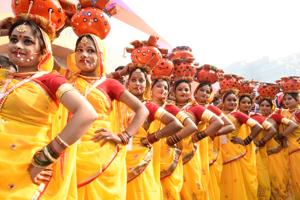 A cultural performance on the inaugural day of the National Youth Festival in Lucknow on Sunday.(Dheeraj Dhawan / HT) A cultural performance on the inaugural day of the National Youth Festival in Lucknow on Sunday.(Dheeraj Dhawan / HT)