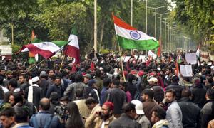 AMU students’ continuing protests against the Citizenship (Amendment) Act (CAA) has brought the varsity to a standstill.(PTI Photo/File/Representative) AMU students’ continuing protests against the Citizenship (Amendment) Act (CAA) has brought the varsity to a standstill.(PTI Photo/File/Representative)