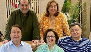 Ritu Nanda with her brothers Randhir, Rishi and Rajeev and sister Rima Kapoor. Ritu Nanda with her brothers Randhir, Rishi and Rajeev and sister Rima Kapoor.