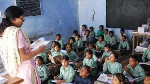 The report highlights huge age-variation among children enrolled with pre-primary centres, including anganwadis and private schools.(HT file) The report highlights huge age-variation among children enrolled with pre-primary centres, including anganwadis and private schools.(HT file)