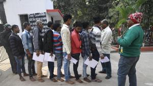 Students without shoes, socks proceeding appear for an exam in Patna(HT File) Students without shoes, socks proceeding appear for an exam in Patna(HT File)