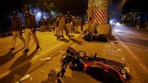 Damaged vehicles strewn near Jamia Millia Islamia University area following violence that erupted against Citizenship Amendment Act, in New Delhi.(PTI) Damaged vehicles strewn near Jamia Millia Islamia University area following violence that erupted against Citizenship Amendment Act, in New Delhi.(PTI)