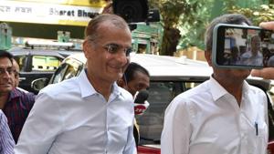 Rashesh Shah, chairman and chief executive officer of the Edelweiss Group, outside ED office in Mumbai, on Wednesday.(HT Photo) Rashesh Shah, chairman and chief executive officer of the Edelweiss Group, outside ED office in Mumbai, on Wednesday.(HT Photo)